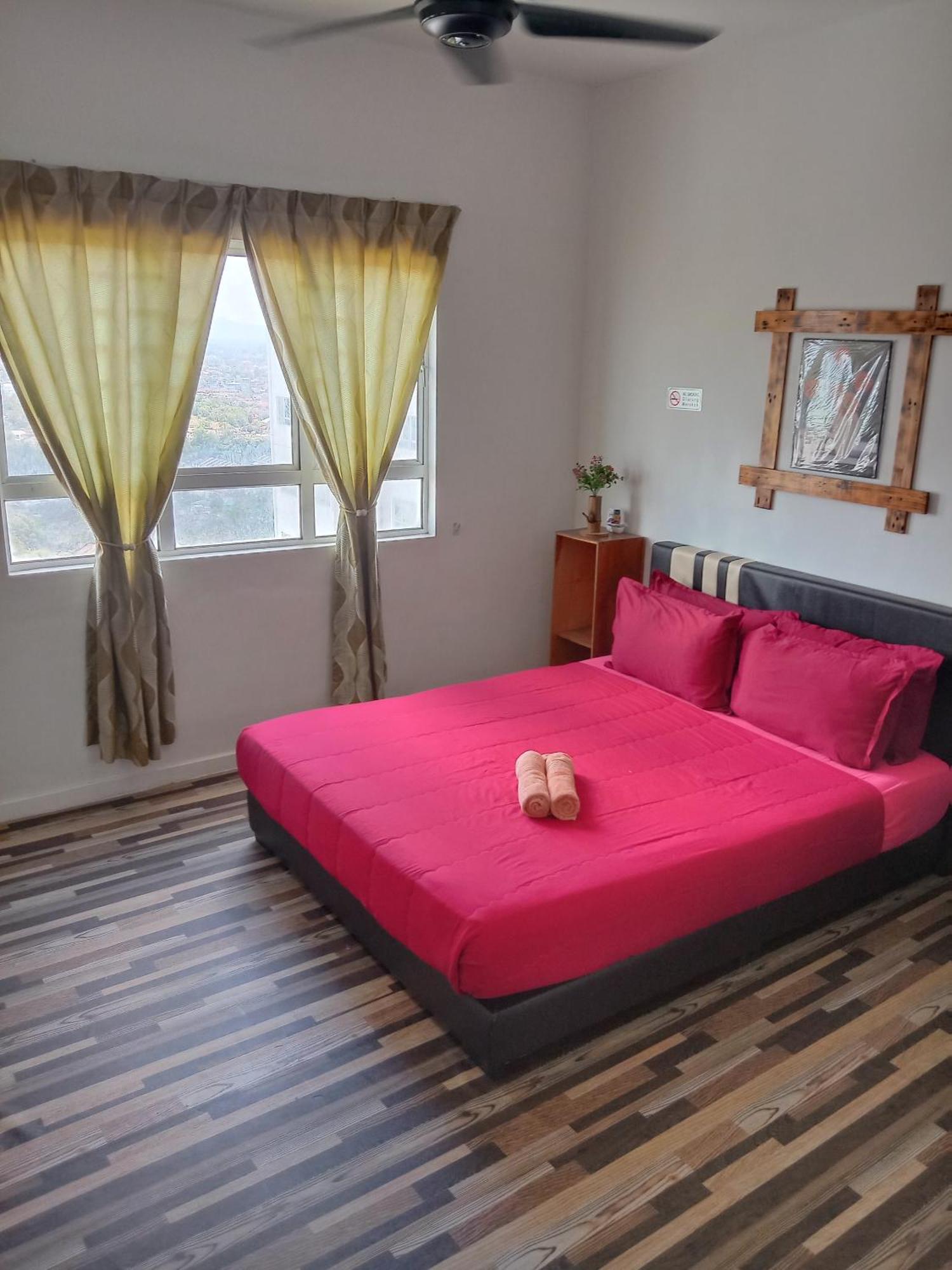 Homestay Kuala Terengganu Rose House Pantai Batu Buruk Eksteriør billede